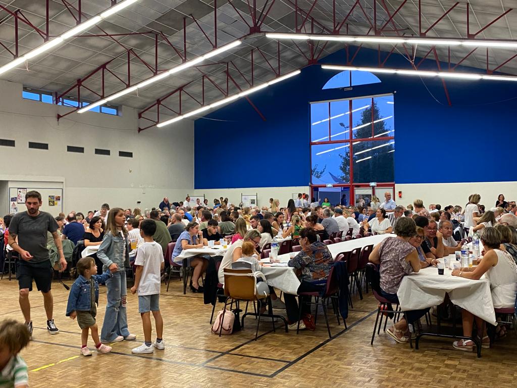 Soirée Moules, Frites Organisée par l’Association Melesse Vie Economique